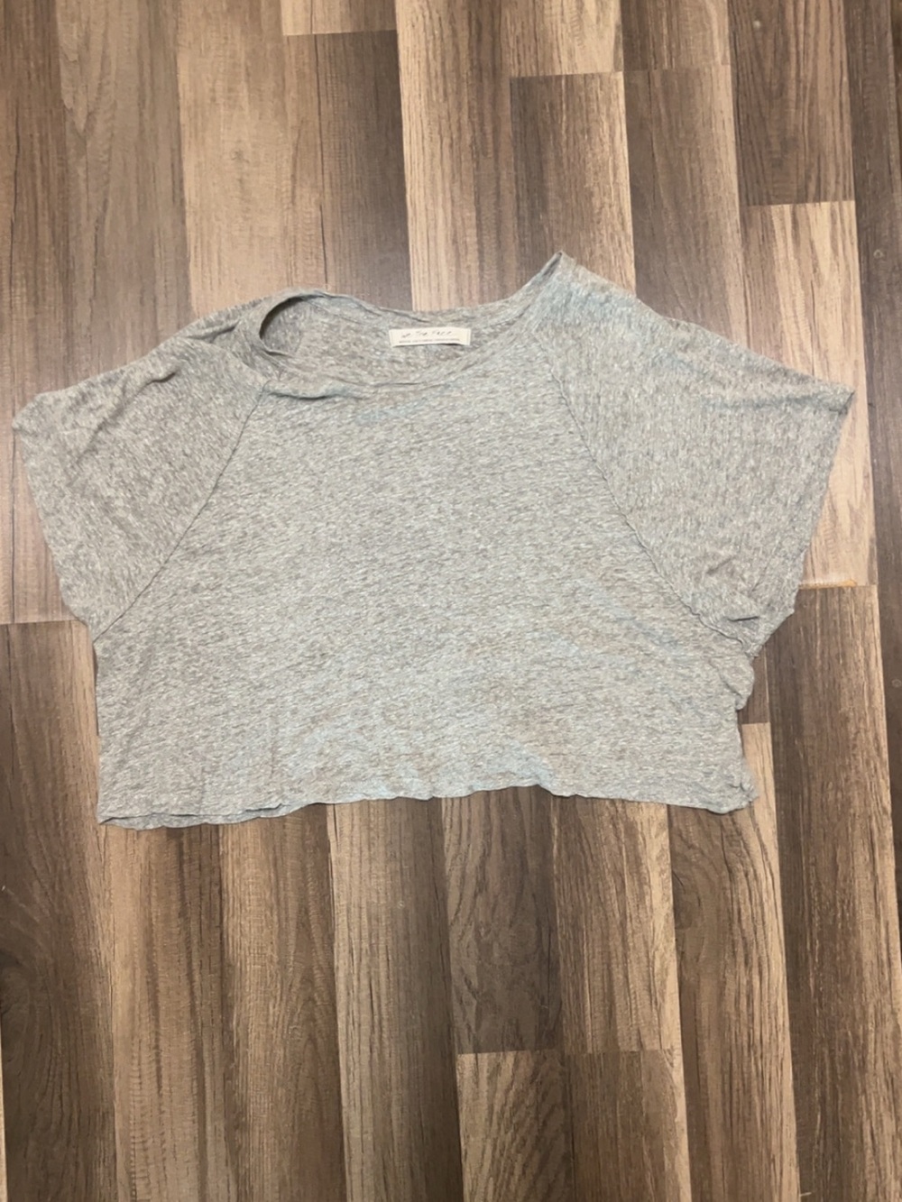 FREE PEOPLE We The Free Heather Gray Cropped Raglan Tee Women’s M Shirt